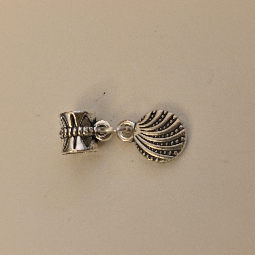 SEA SHELL Charm for  Style Bracelets Fits Pandora Systems
